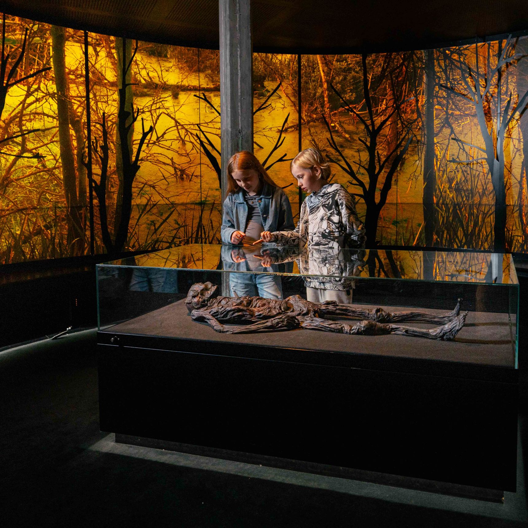 Udstillingsfoto af Haraldskærkvinden